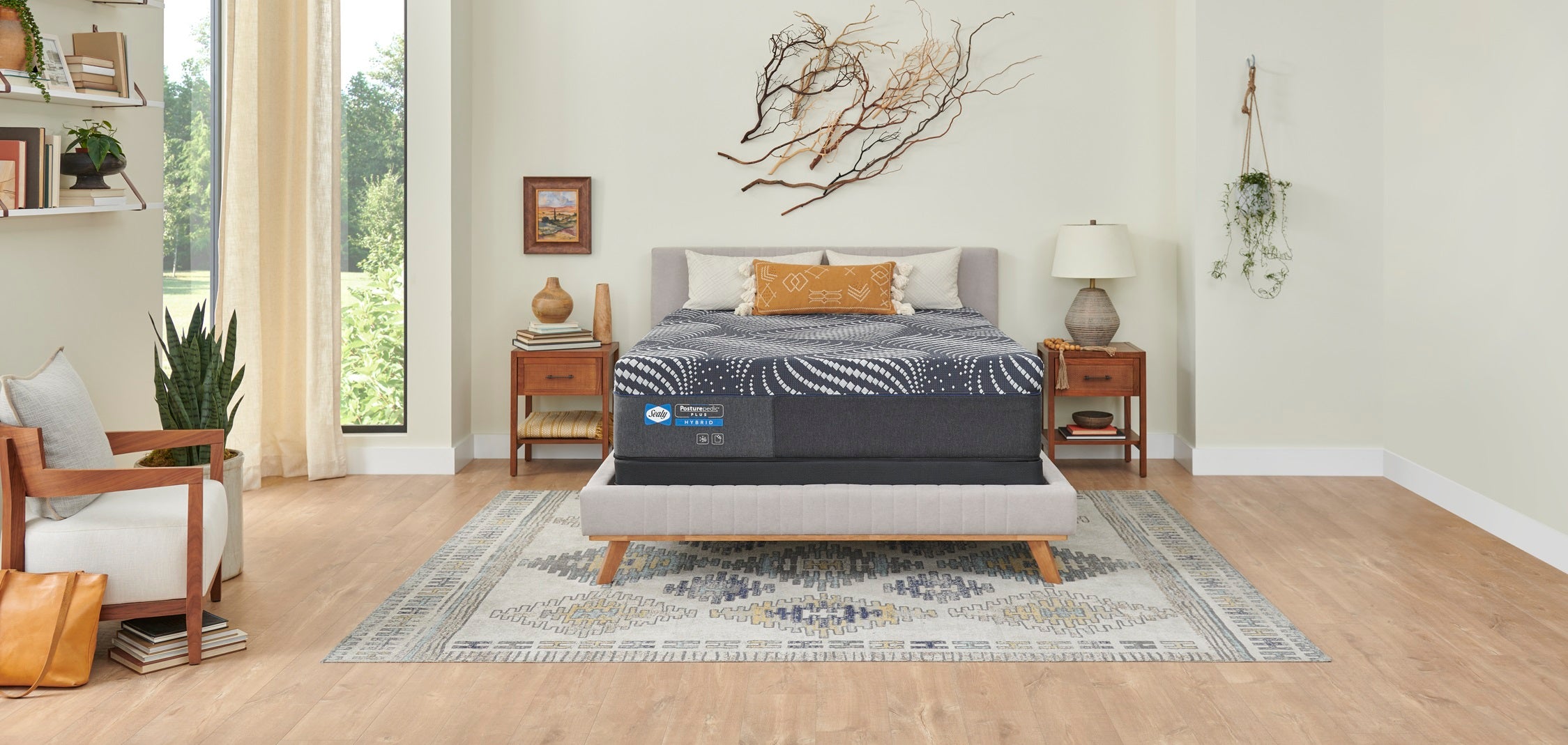 Sealy Posturepedic Hybrid