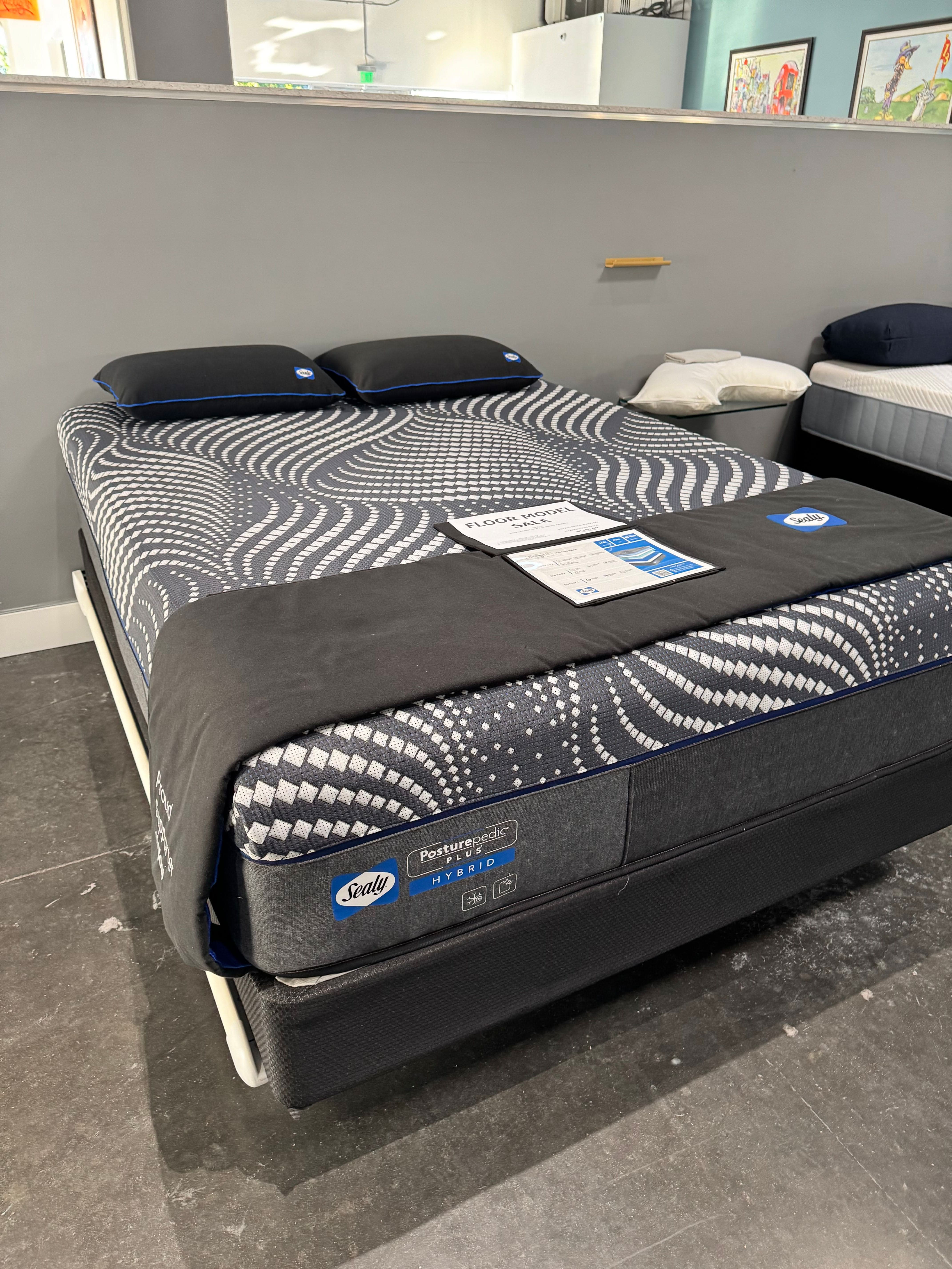 Sealy Brenham Firm Hybrid Queen