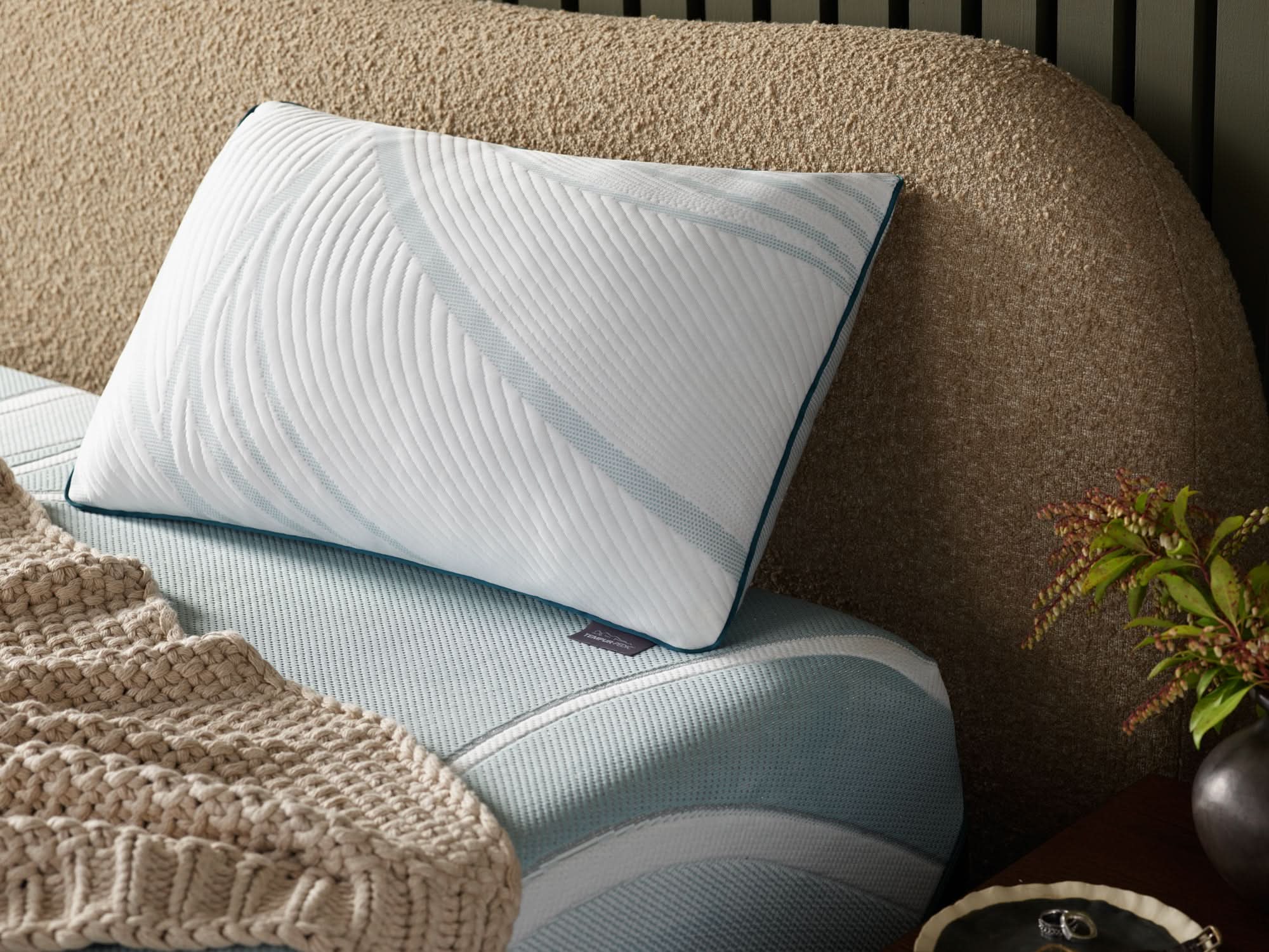 Tempur-Cloud Cooling Pro Pillow | Hadley Olivia Mattress Superstore
